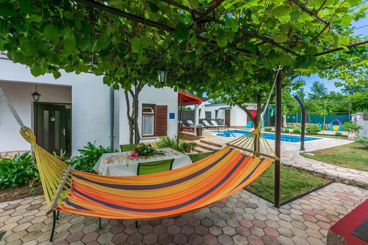 Villa House Marija Labin